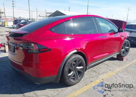 2026 Tesla Model X All-Wheel Drive z USA, uszkodzony, nr VIN 7SAXCAE58TF482662